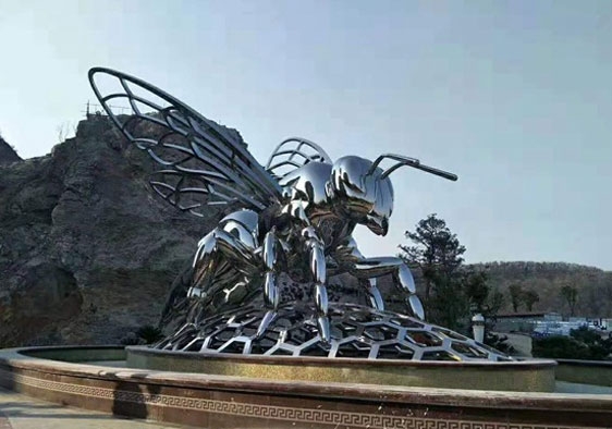 公園（yuán）不（bú）鏽鋼雕塑